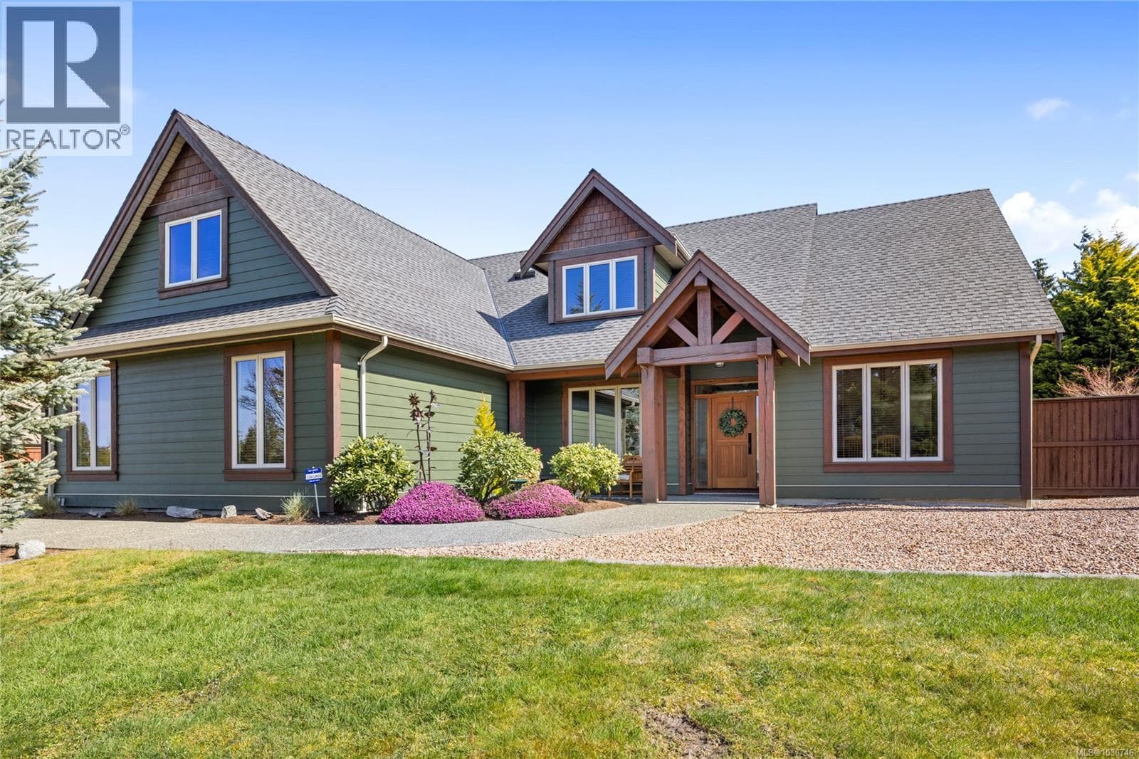 1520 Stone Lake Dr in