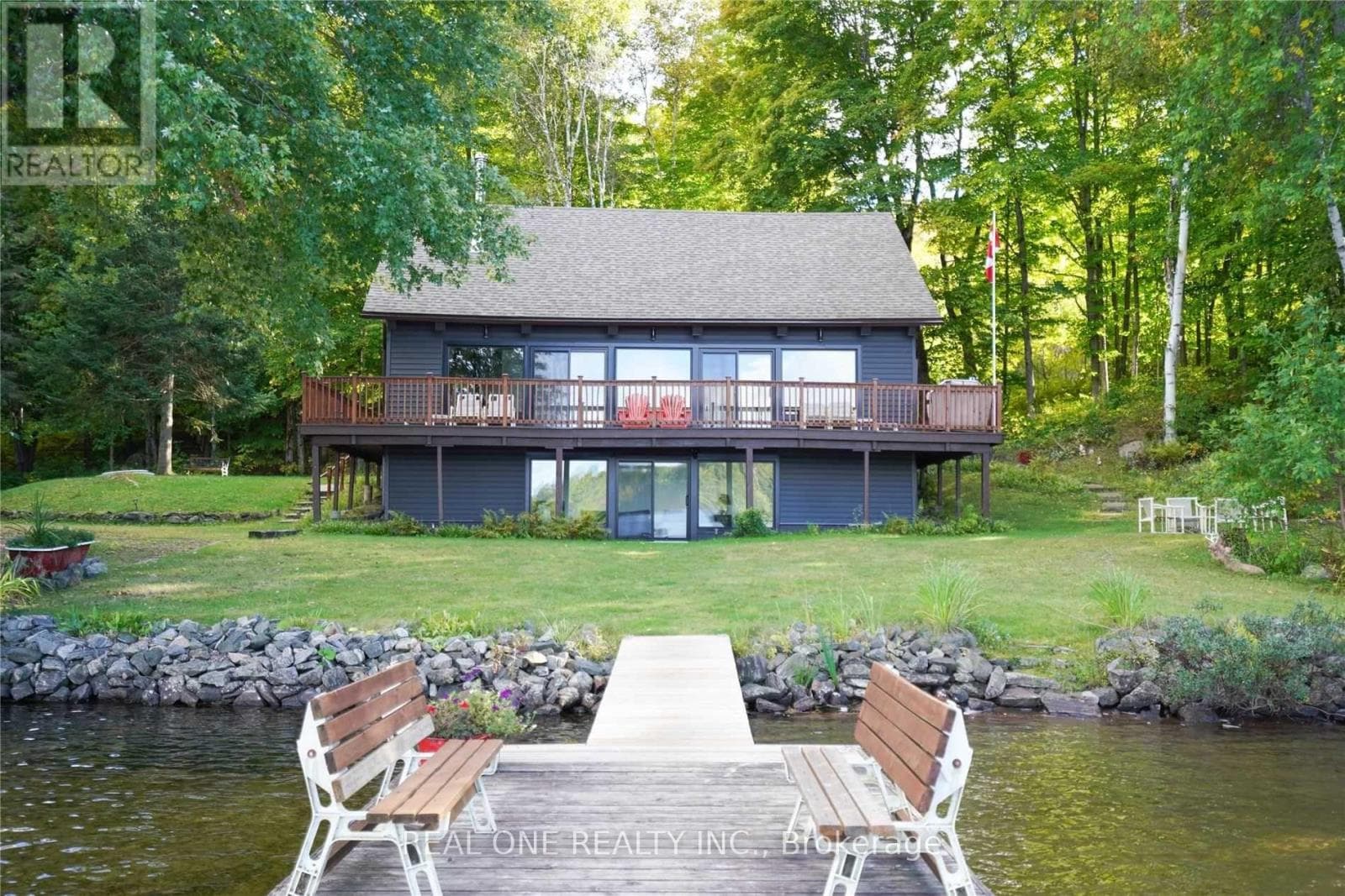 1 MUSKOKA ESTATES ROAD in