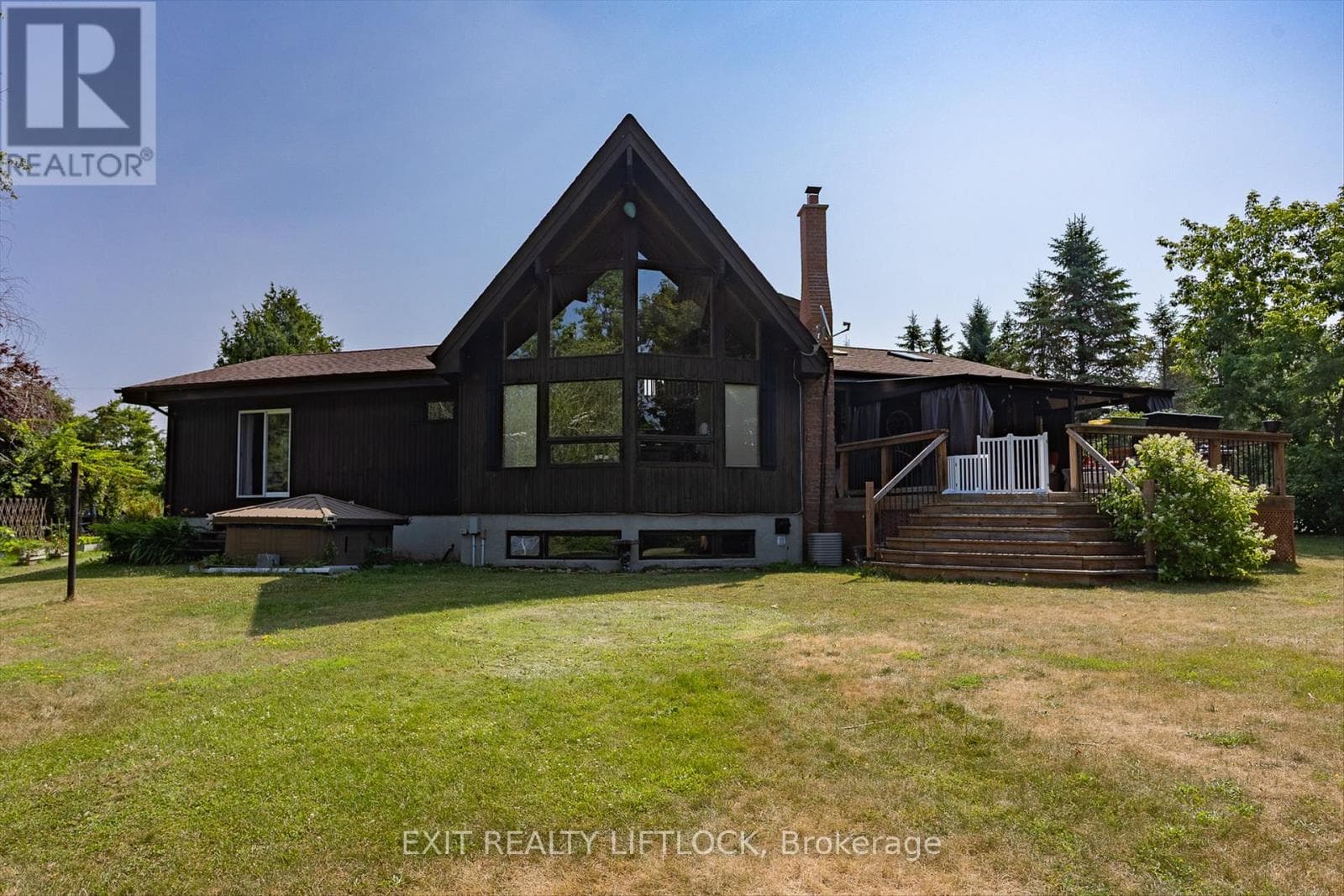 25 BALSAM ROAD in Lindsay