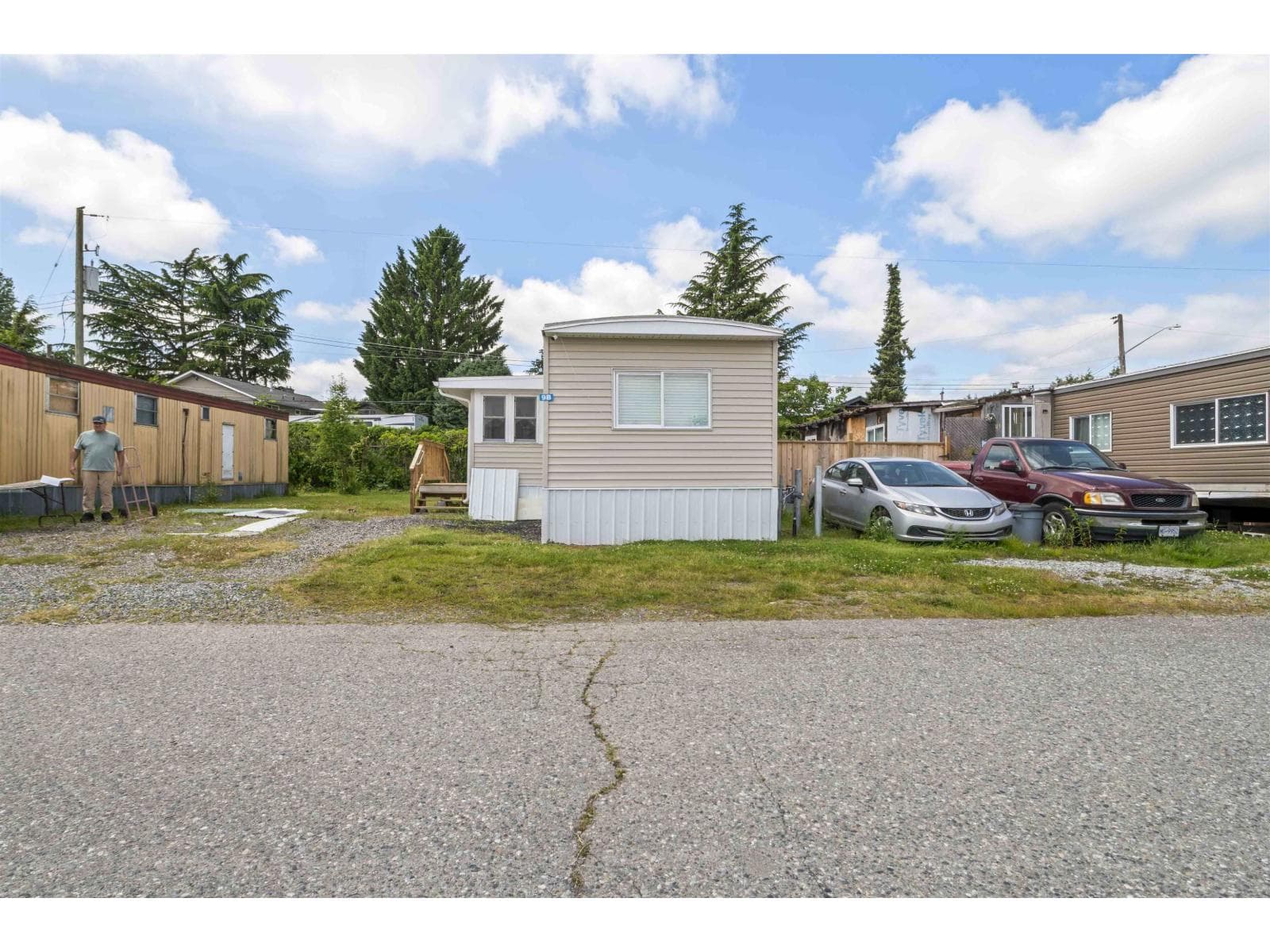 9B 26892 FRASER HIGHWAY in Aldergrove