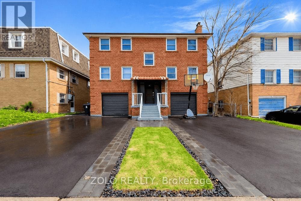 20 BRIDESBURG DRIVE in Kingsview Village-The Westway
