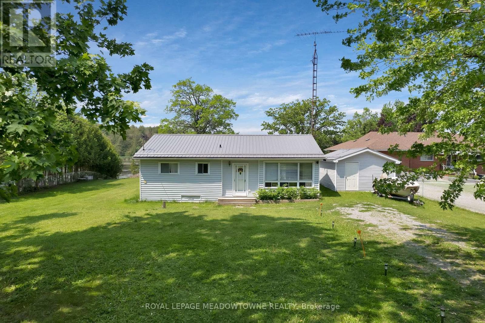 46 HAWKE DRIVE in Emily