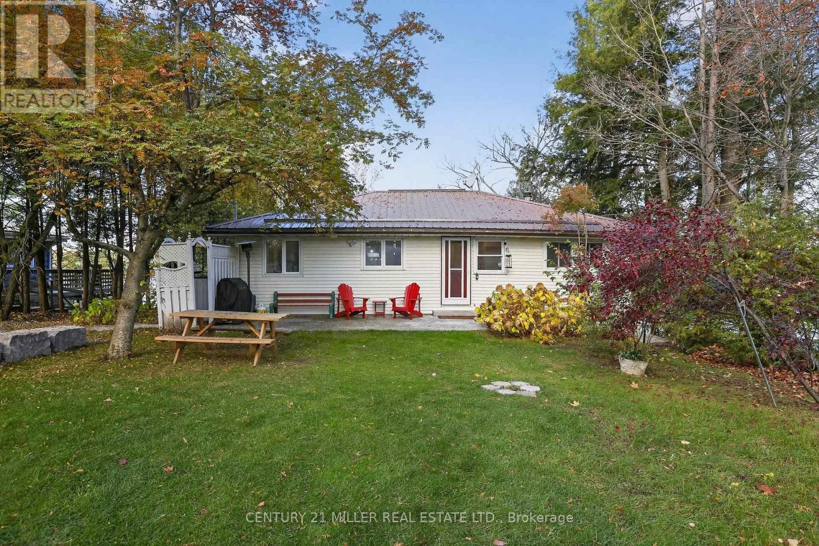 733 MARBLE POINT ROAD in