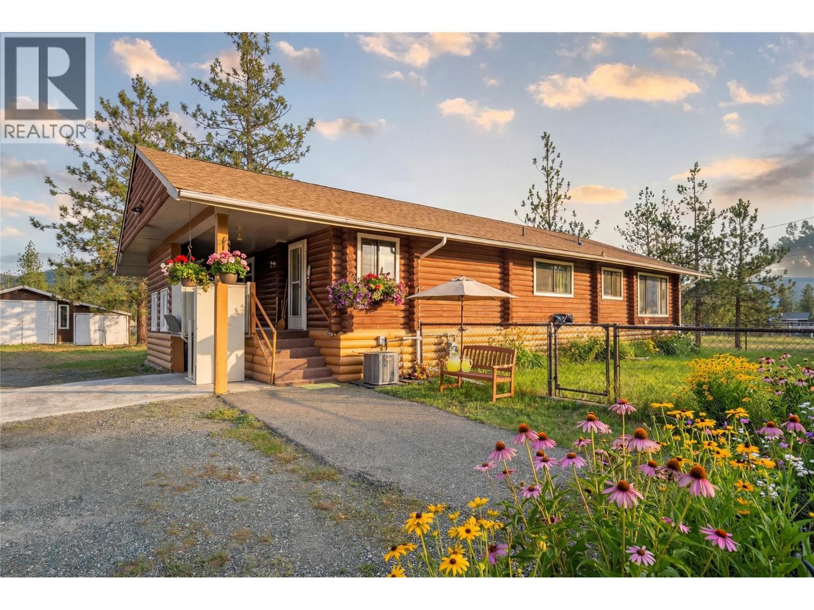 2536 Kinvig Street in