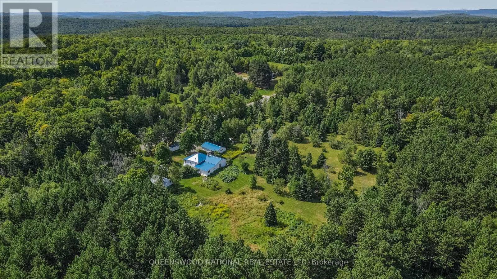 842 CENTREVIEW ROAD in