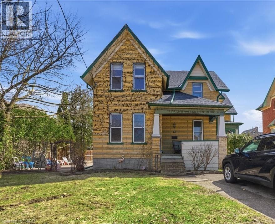 31 BINGEMAN STREET in Frederick/Rosemount/Auditorium