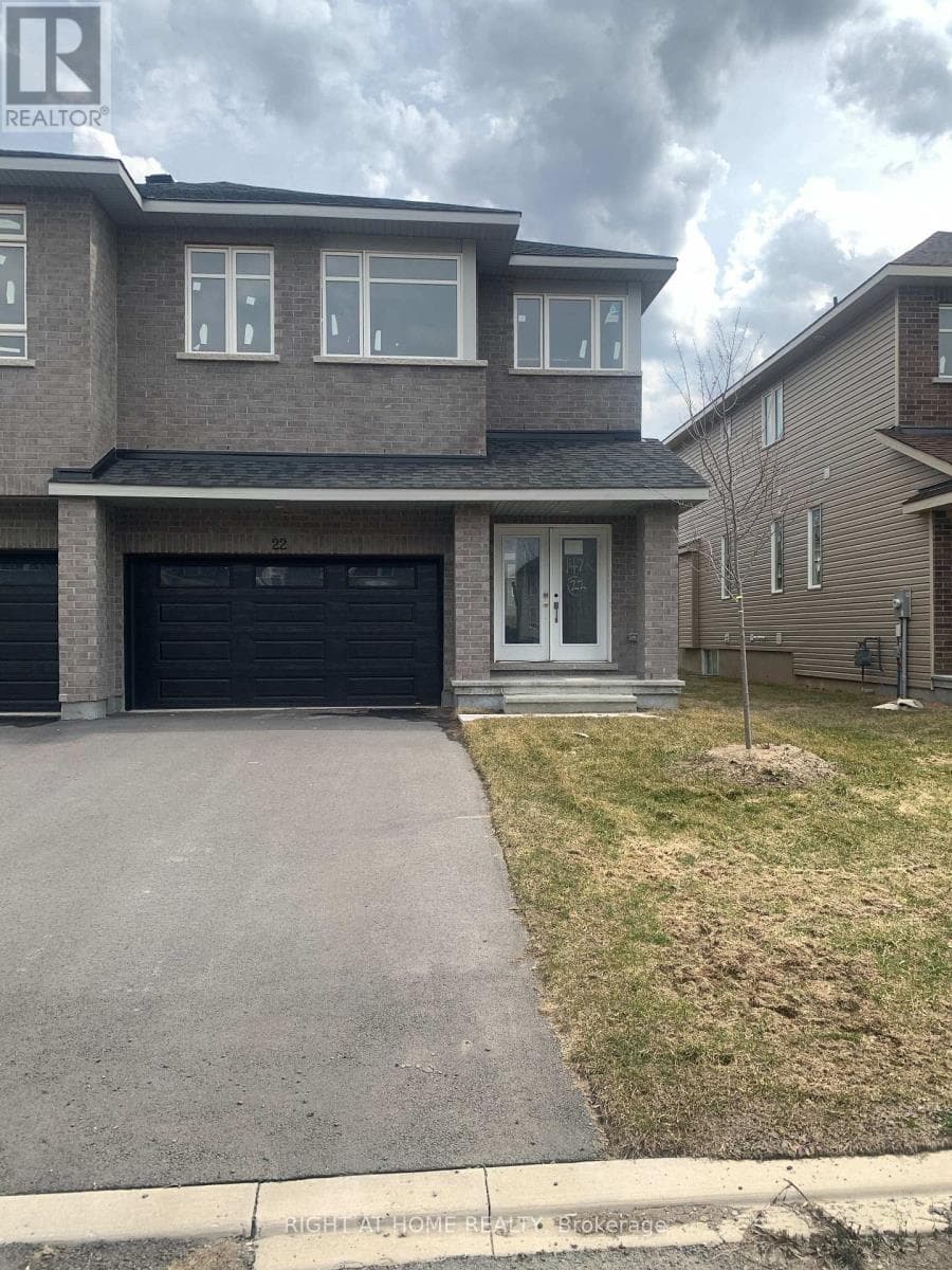 22 WYLIE WAY in