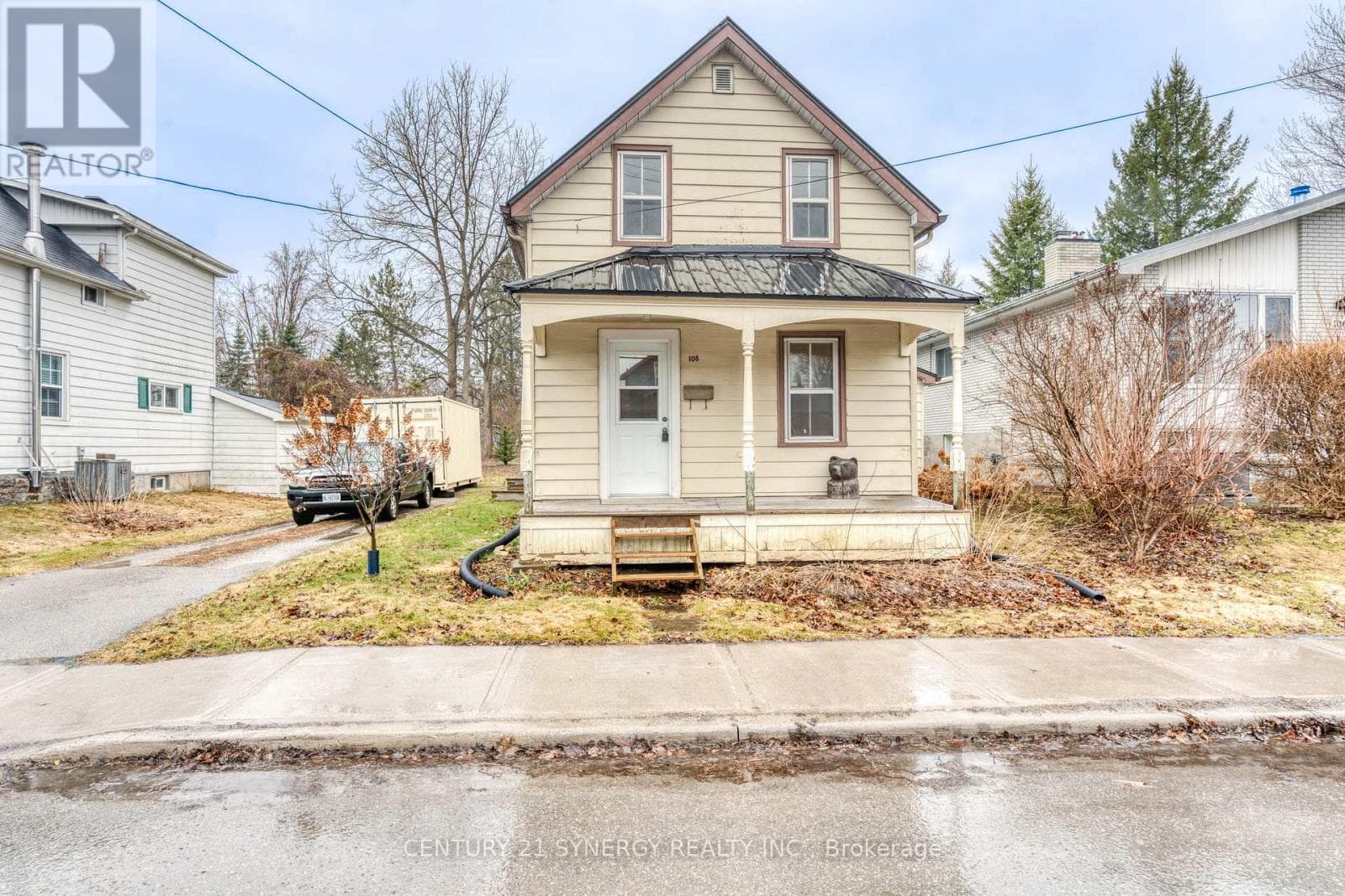 108 BECKWITH STREET E in
