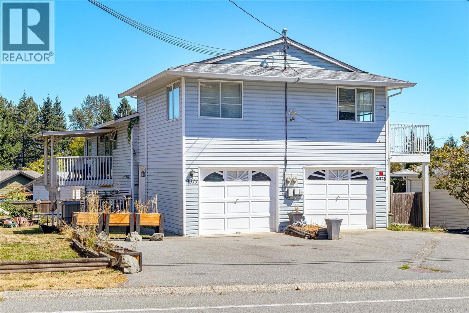 9975 Victoria Rd in