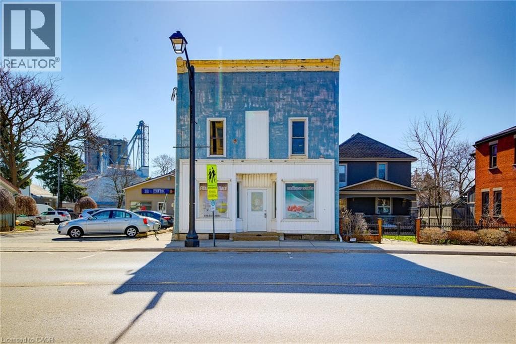 41-43 WOODSTOCK Street S in