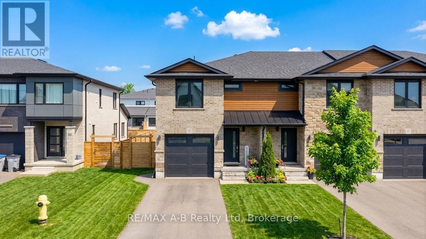 31 TRAILSIDE DRIVE in