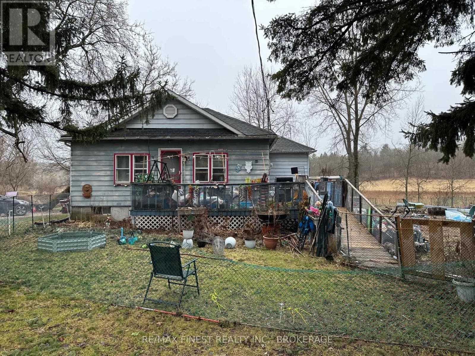 1440 A,B MOUNTAIN GROVE ROAD in