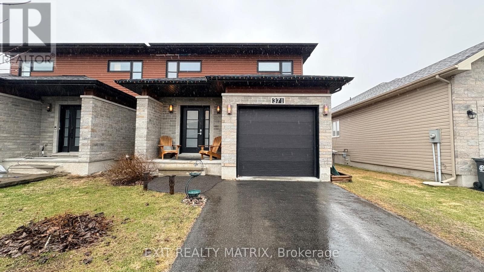 371 TRILLIUM CIRCLE S in