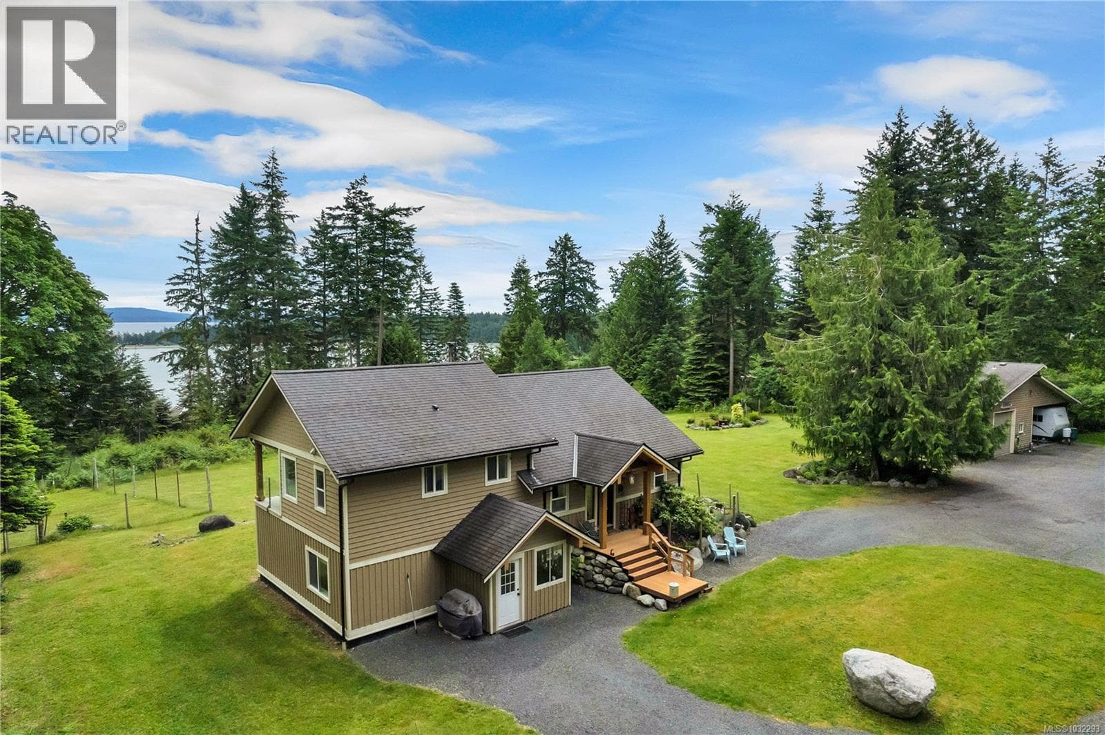 620 VALPY ROAD in