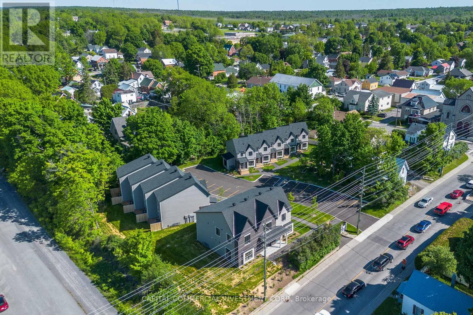 36 MAIN STREET E in