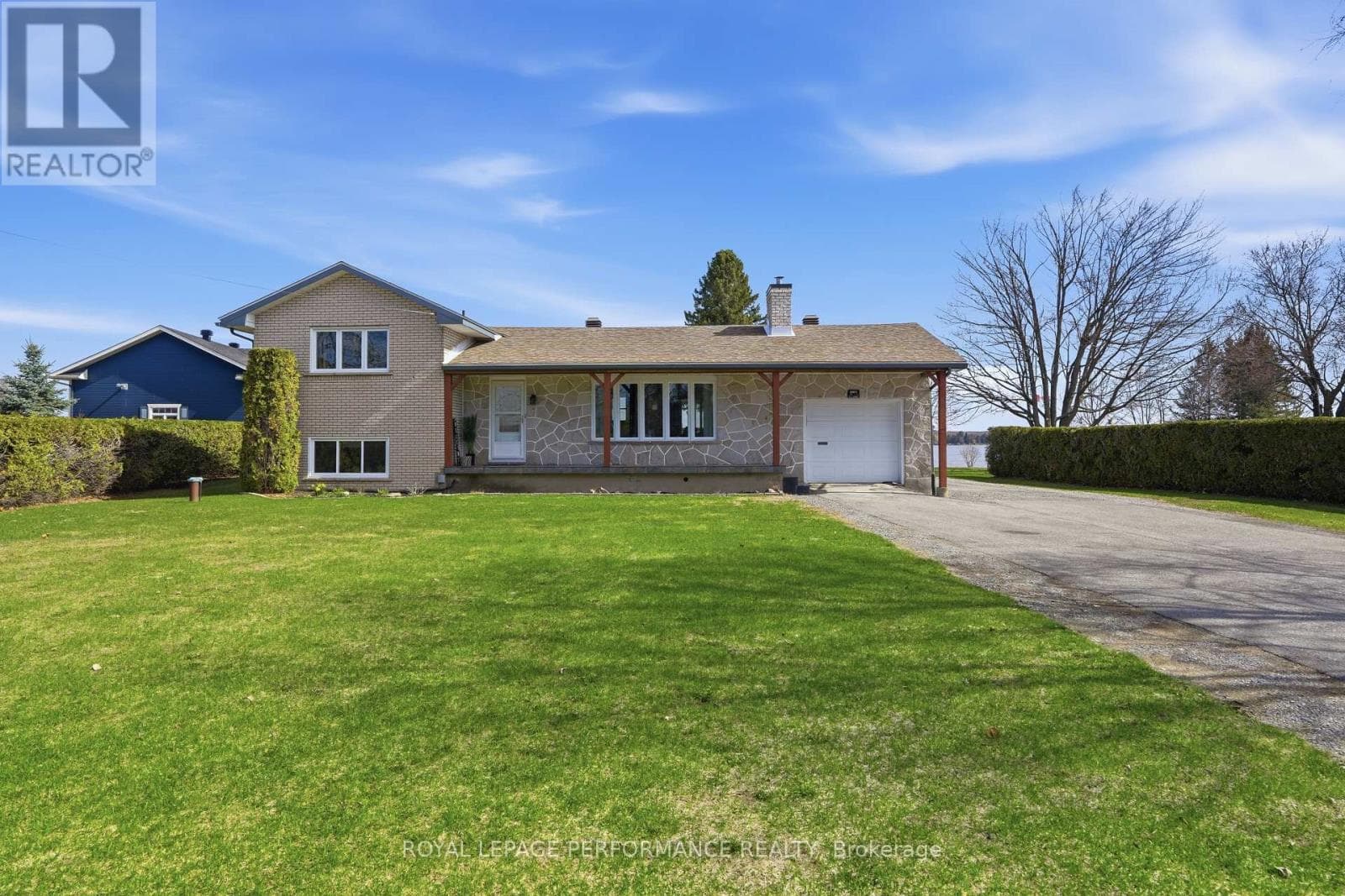 3595 FRONT ROAD in