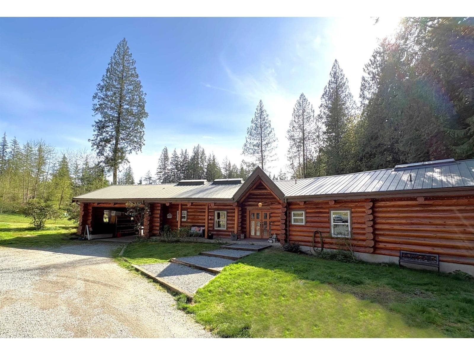 12712 CATHY CRESCENT in Stave Falls