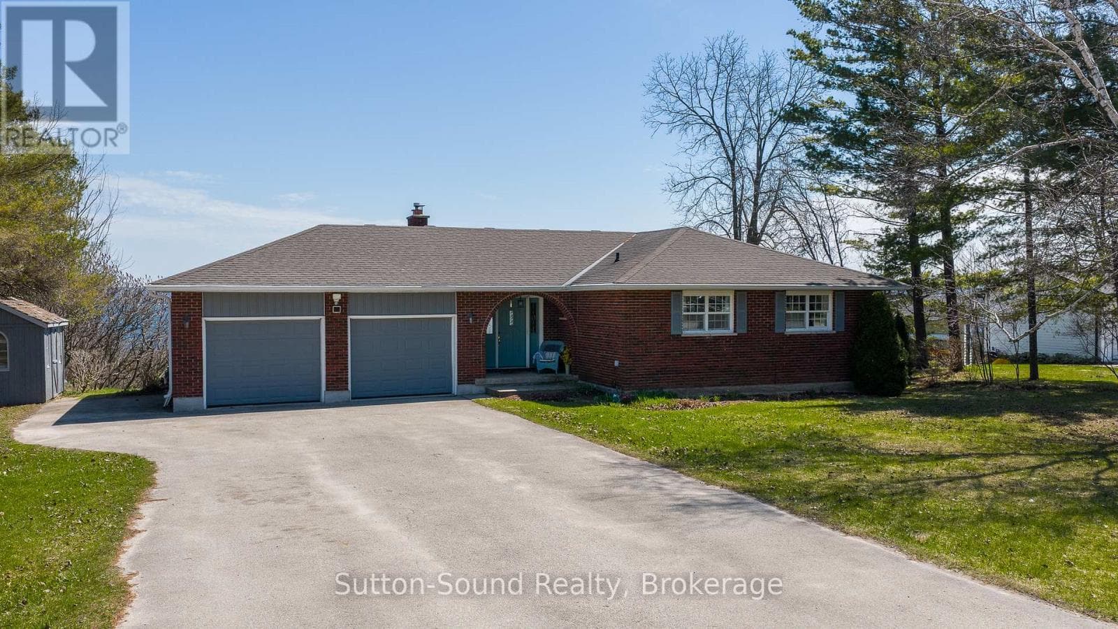 173 LAKEVIEW CRESCENT in