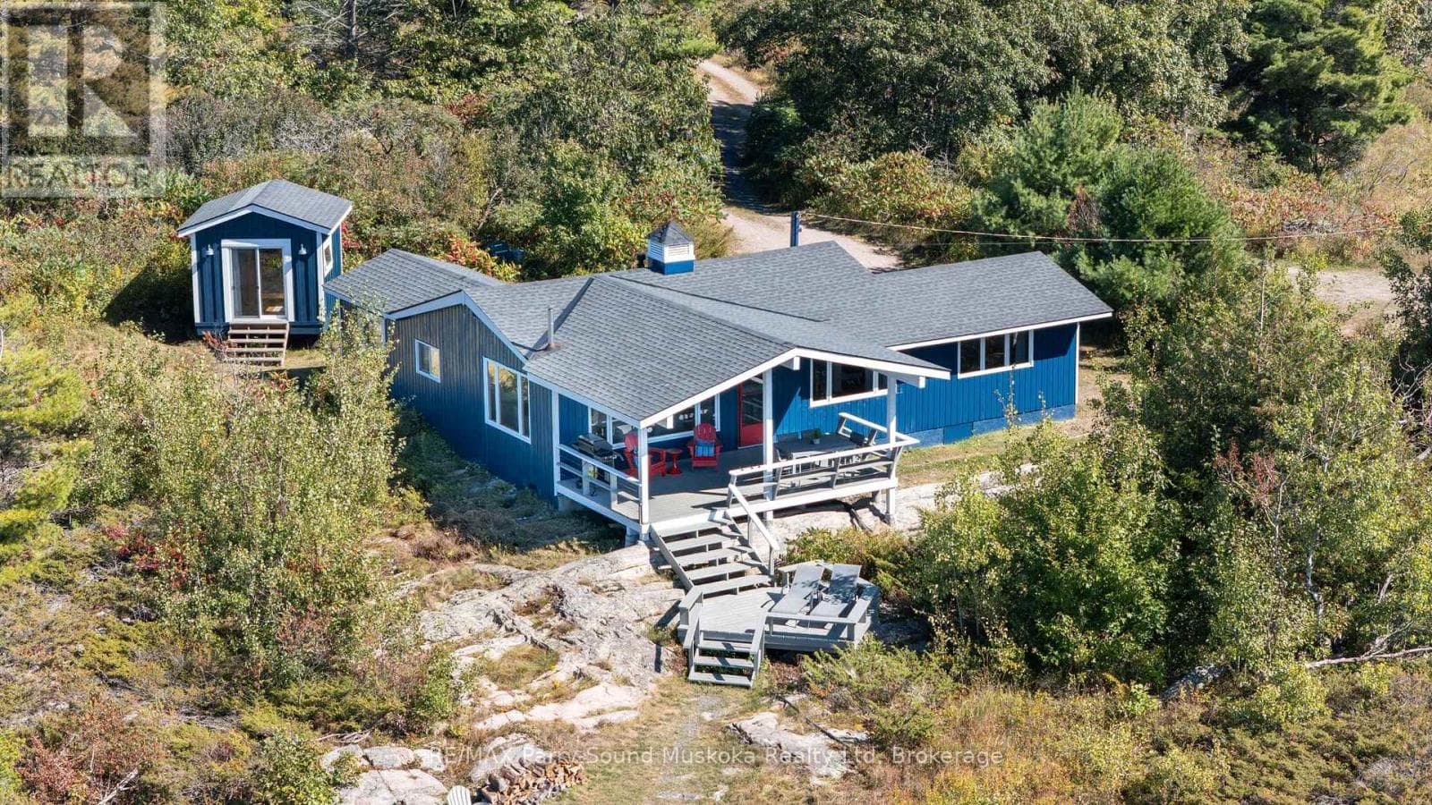 15 FORSYTHS ROAD in