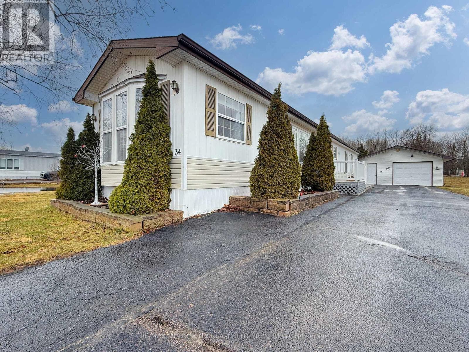 34 SUNSET LANE in