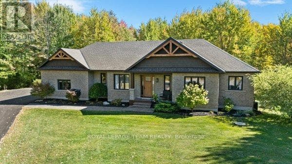 524 OSMOND DALEY DRIVE in CARP