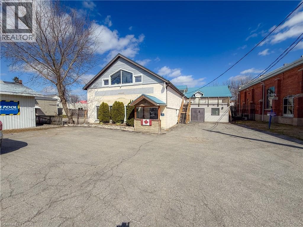 17 TALBOT STREET NORTH in
