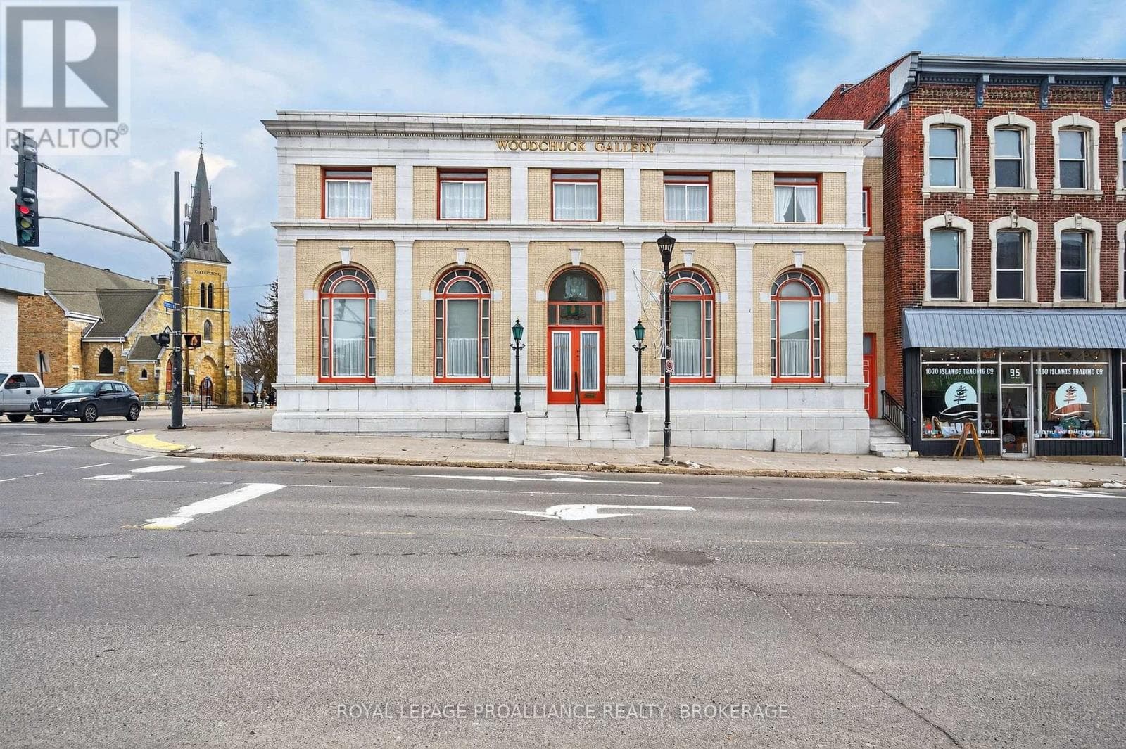 99 KING STREET E in