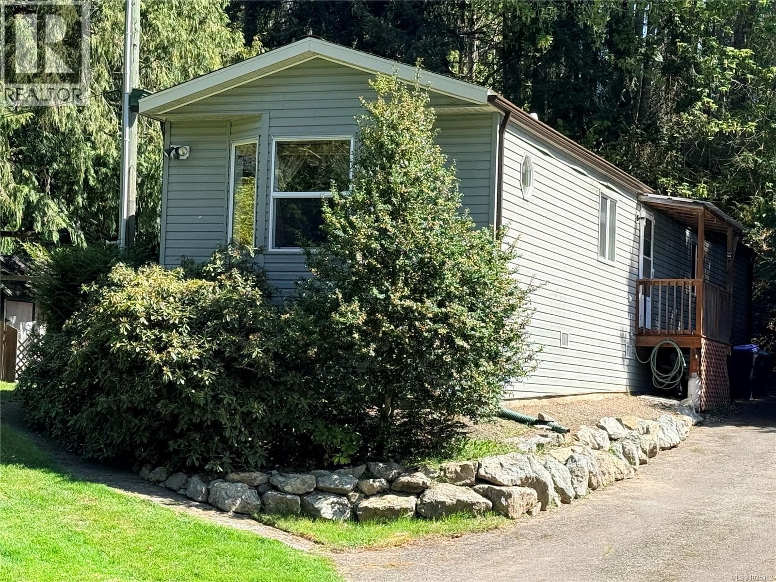 822 Miller Rd in