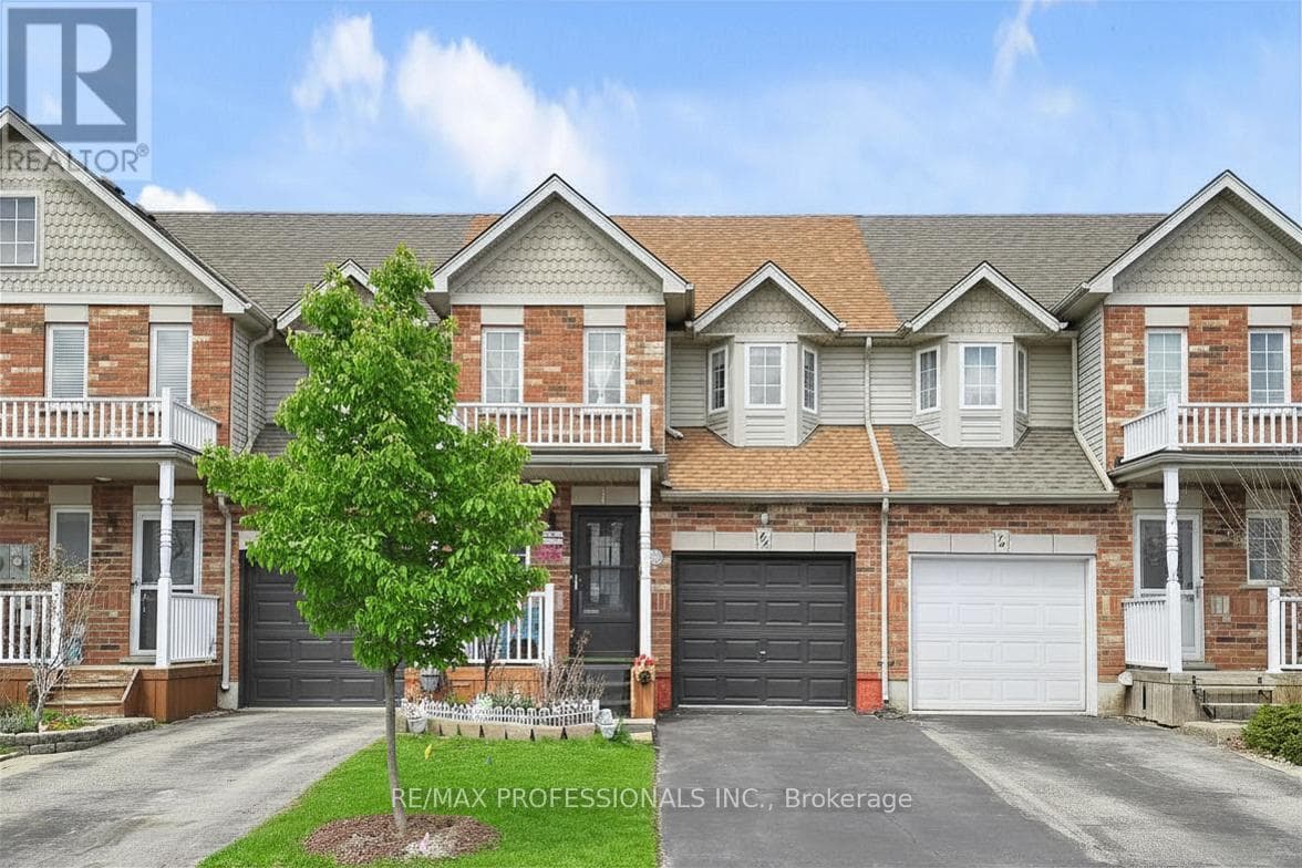44 SHEPHARD AVENUE in