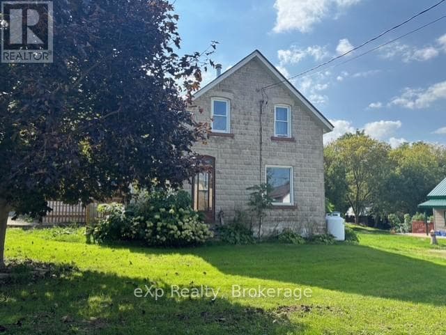 28 QUEEN STREET WEST in