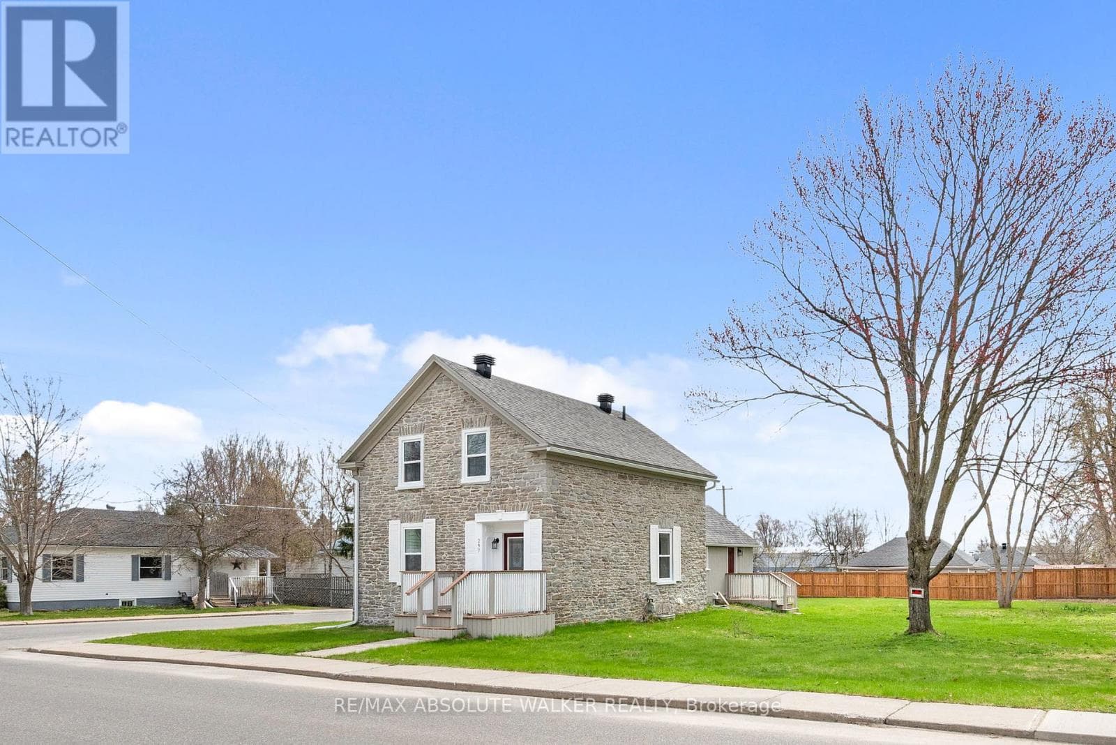 297 PARK STREET EAST in