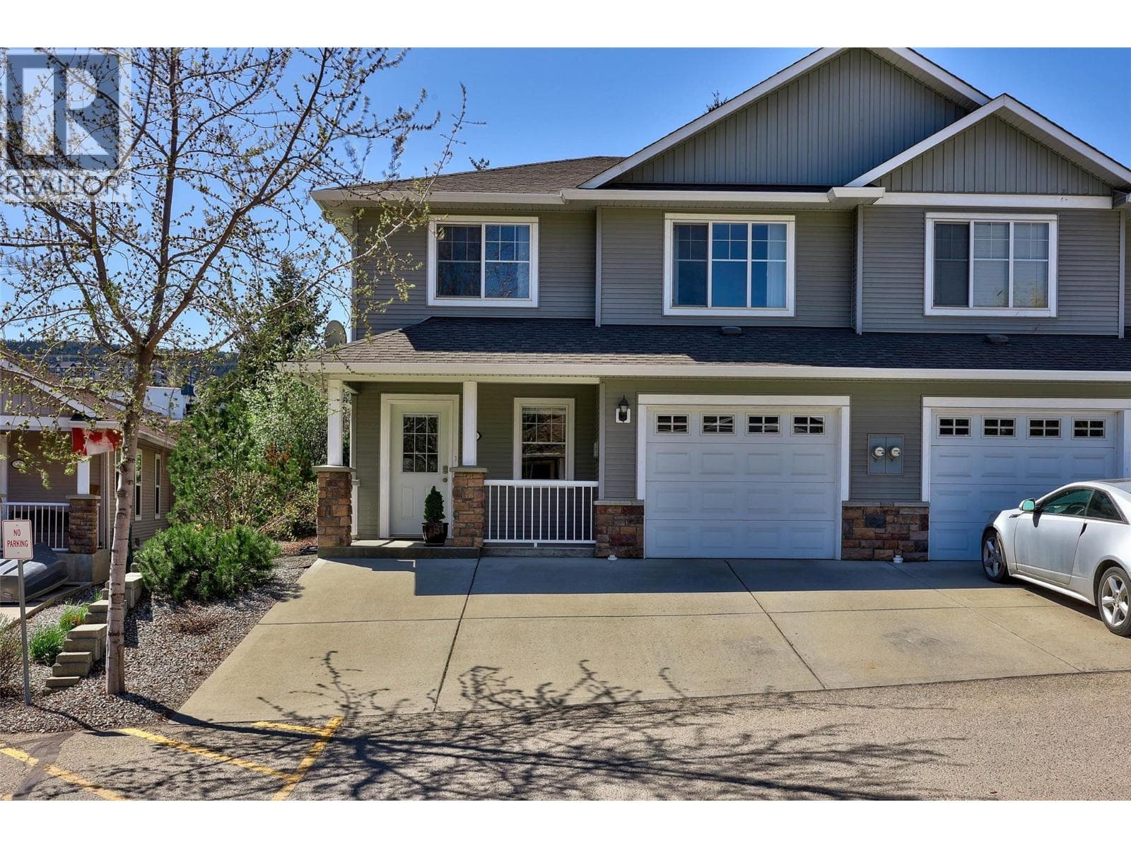 1855 HILLSIDE Drive Unit# 34 in Mount Dufferin