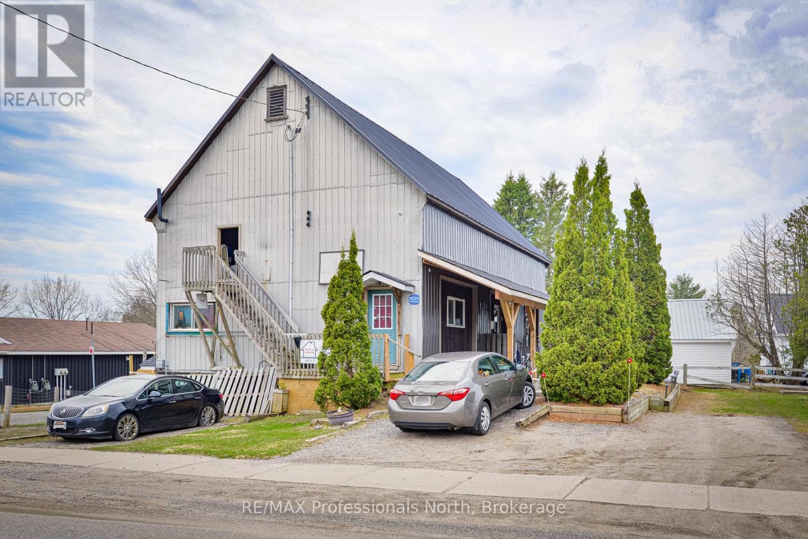 148 PARK ROAD in
