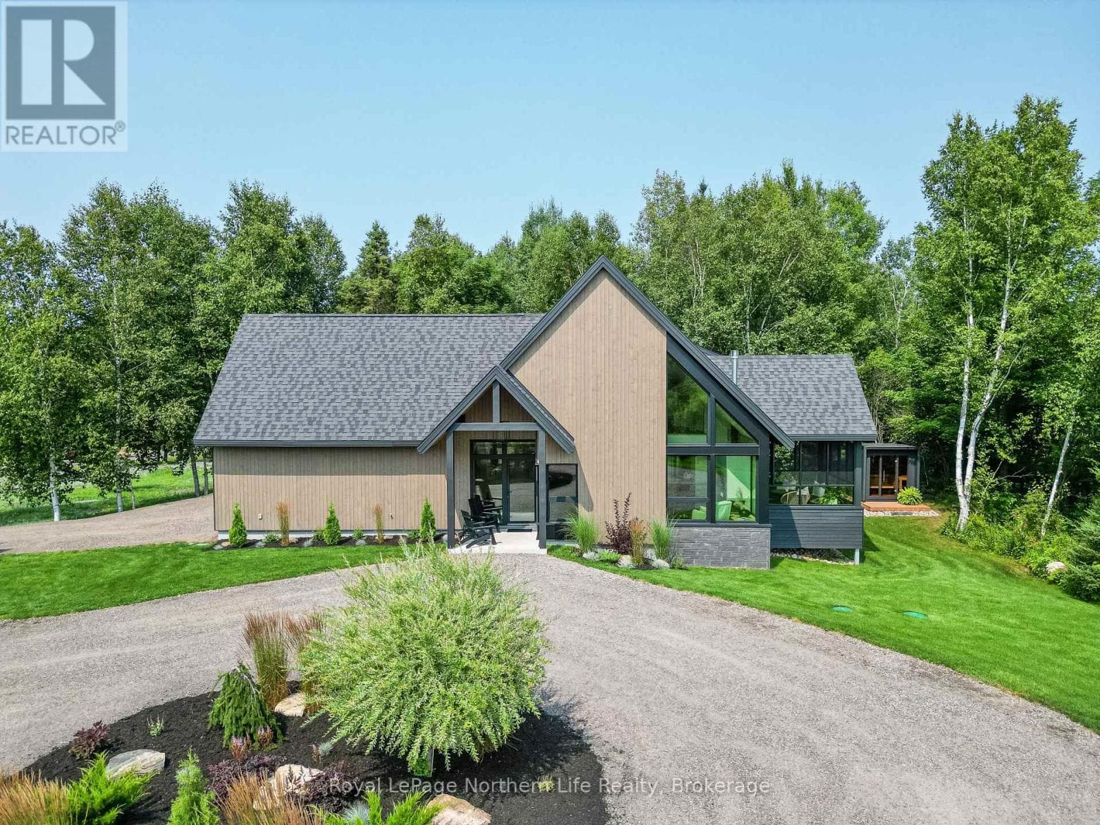 466 OUELLETTE ROAD in