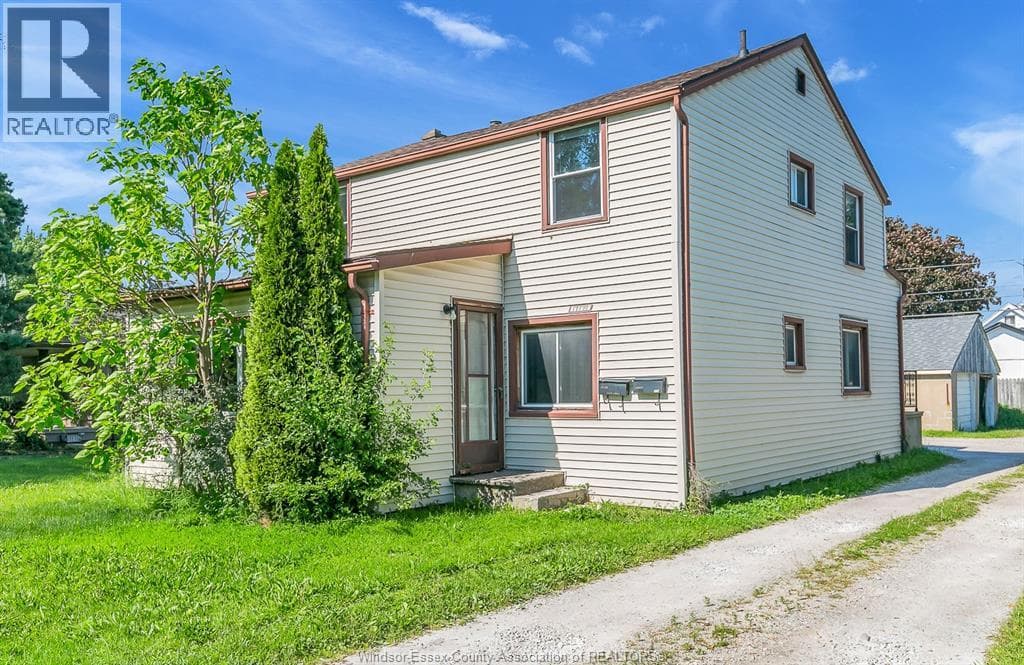 3376 BYNG ROAD in Devonshire