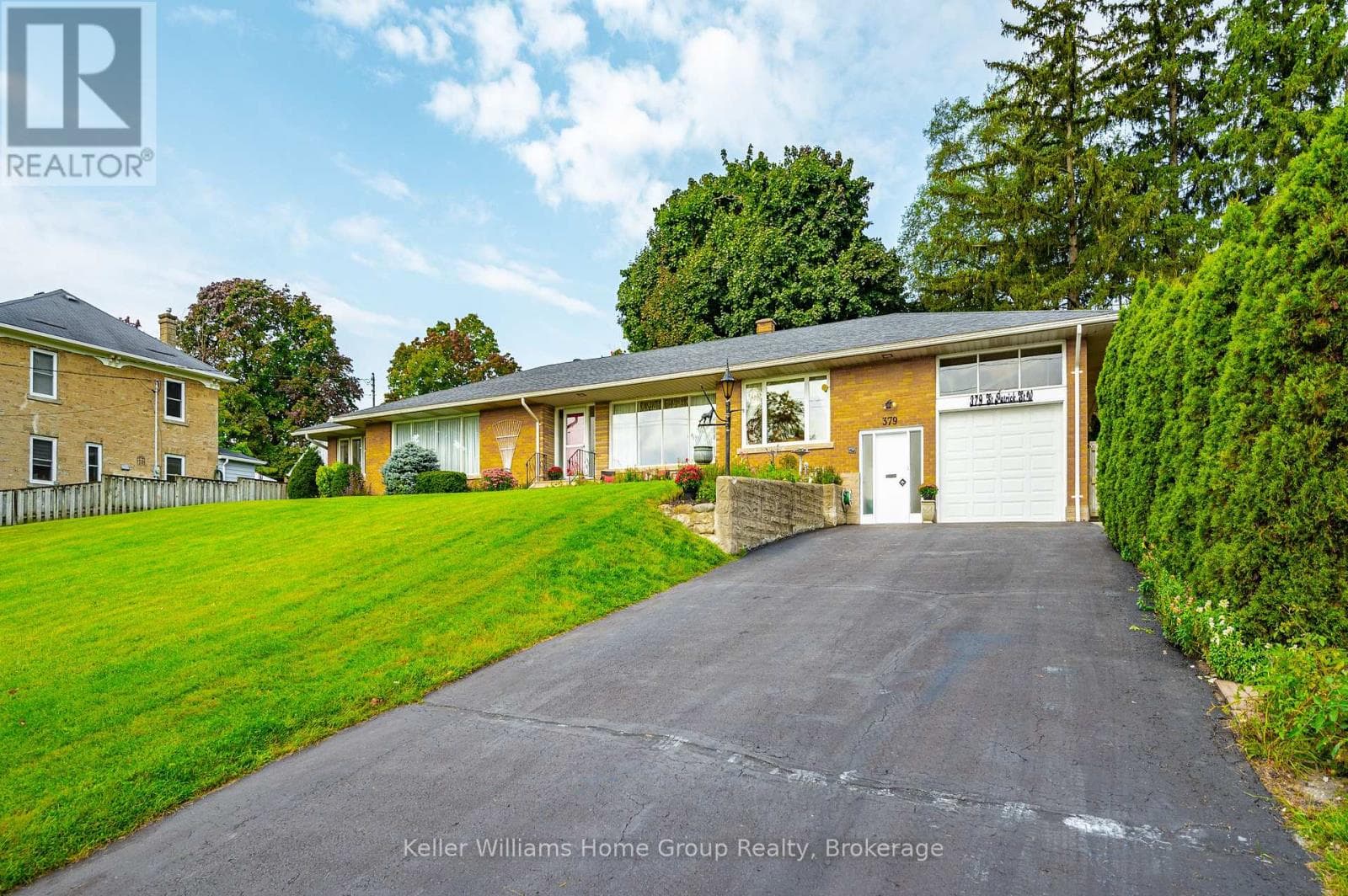 379 ST PATRICK STREET W in