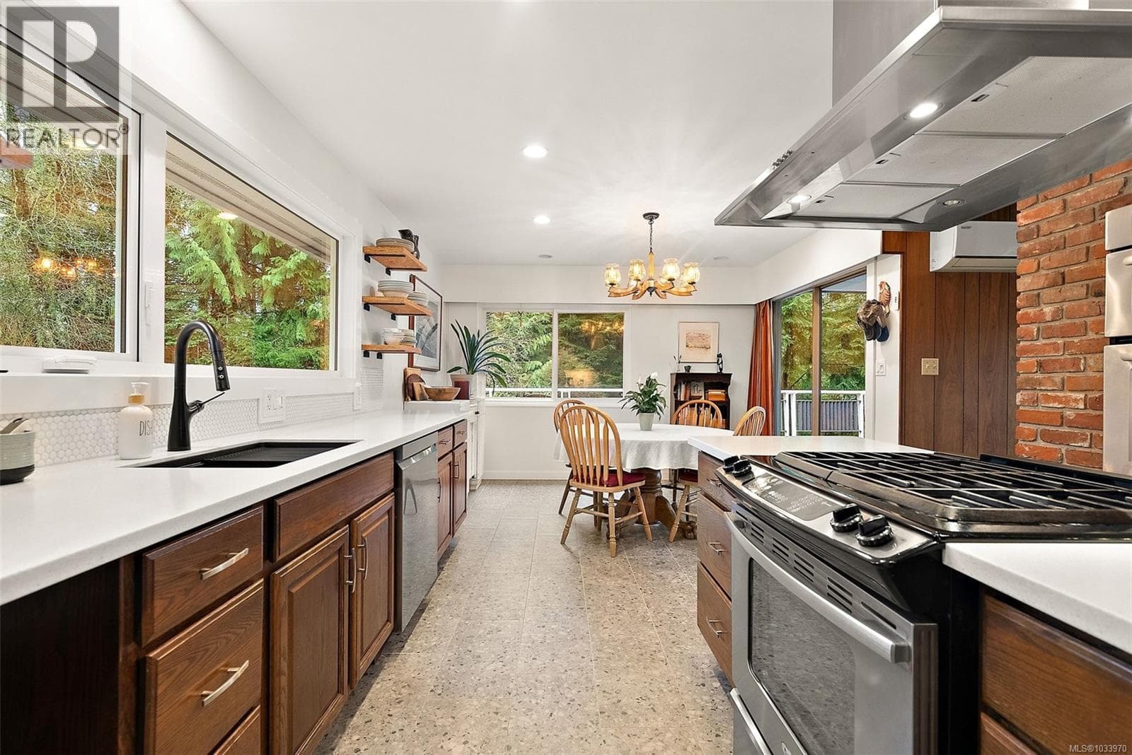 5817 CURRY ROAD in