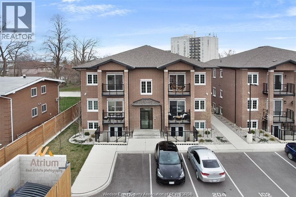 233 WATSON Unit# 201 in Riverside