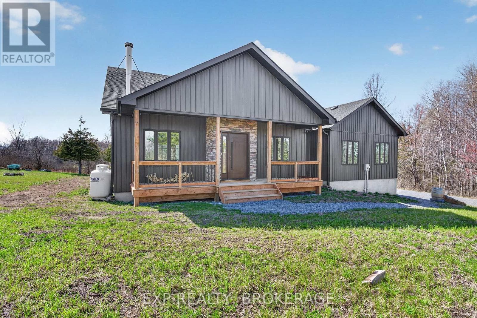 9304 PERTH ROAD in