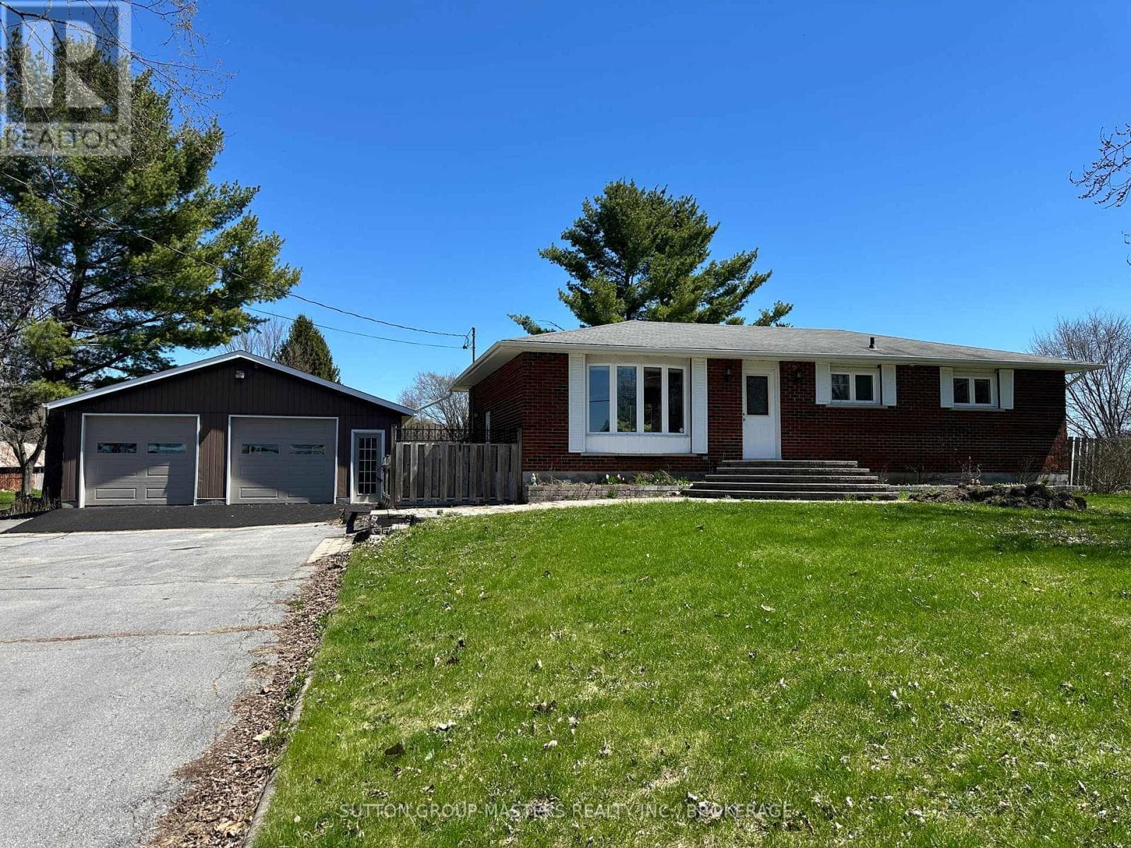 3837 HOLMES ROAD in