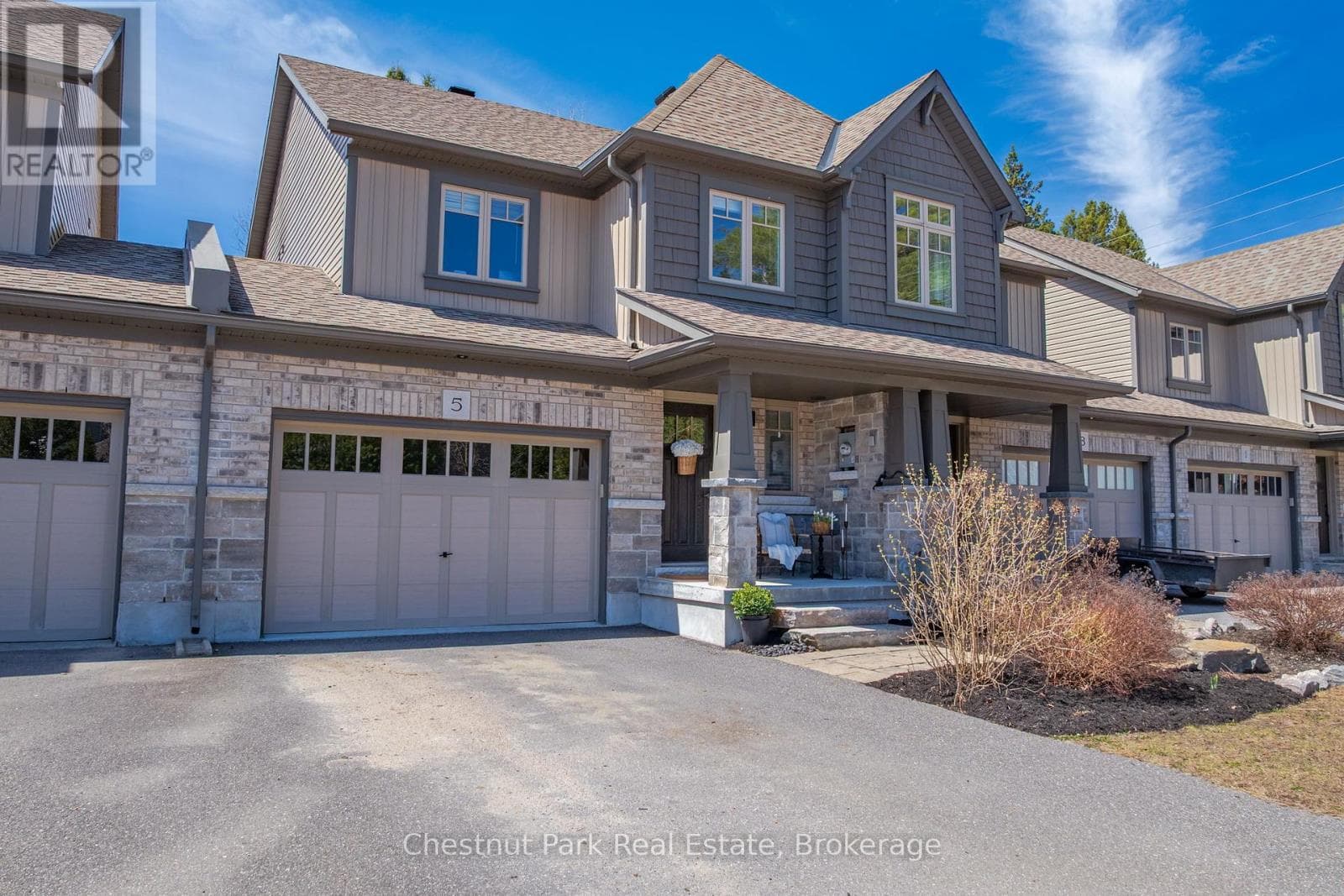 5 BROOKSIDE CROSSING in