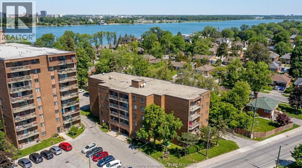 3950 WYANDOTTE STREET Unit# 105 in East Windsor