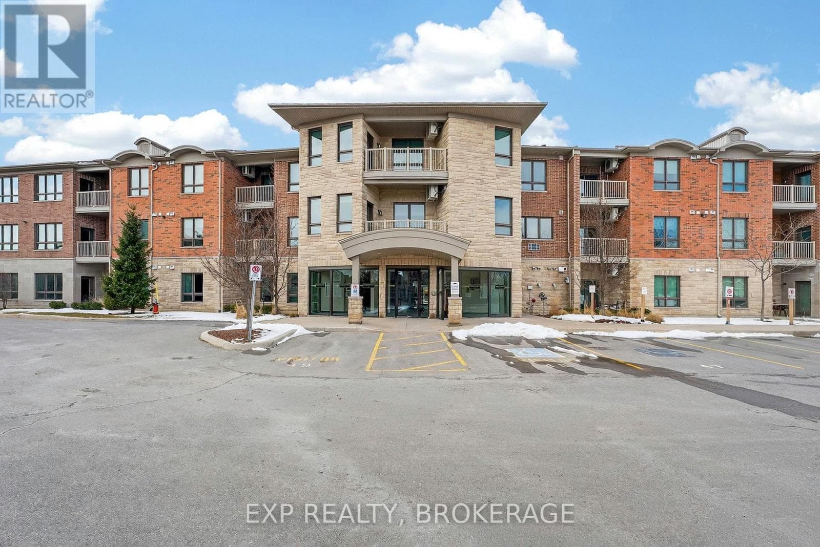 301 - 740 AUGUSTA DRIVE in Cataraqui North