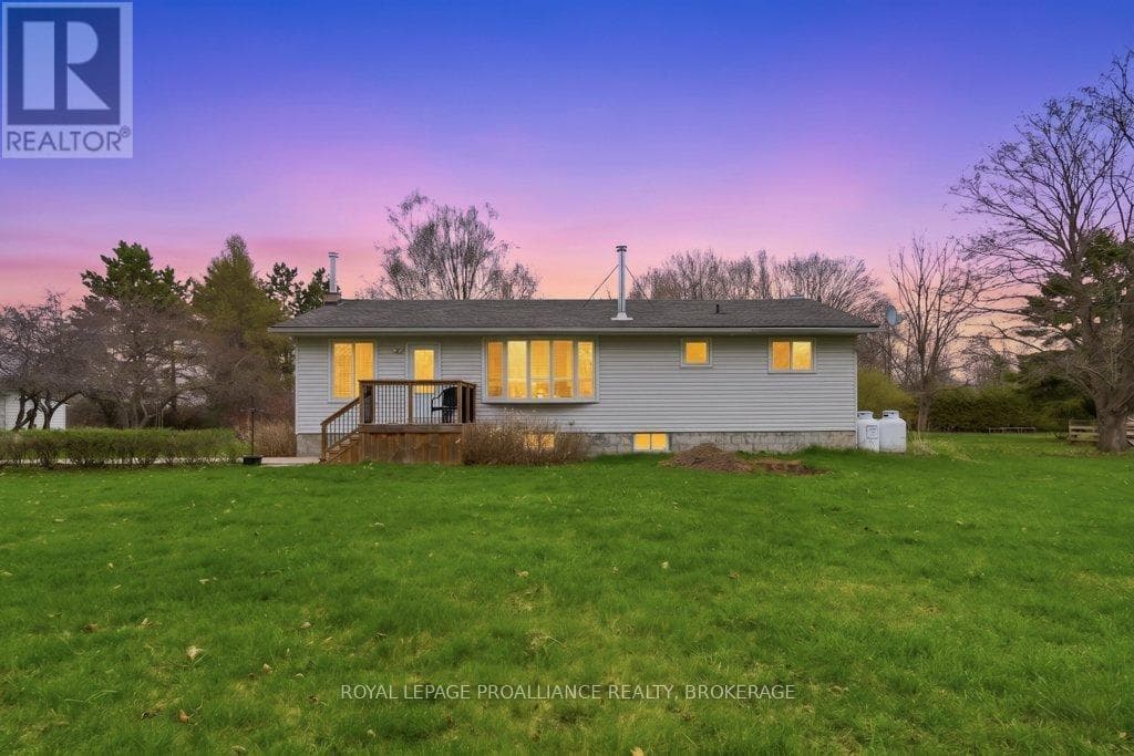 527 BUSH ROAD in