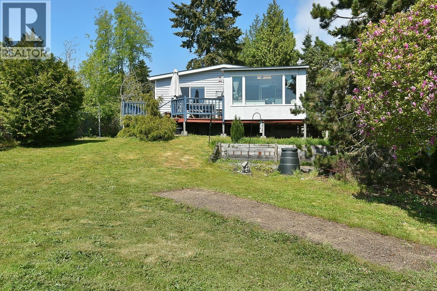 6217 BLIGH ROAD in