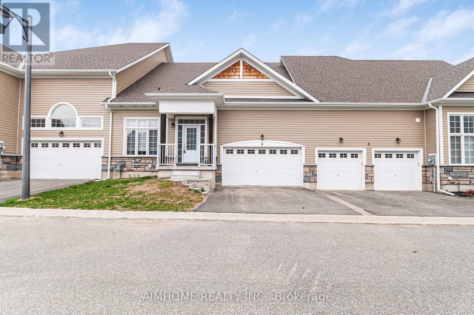 6 PRESCOTT CRESCENT in