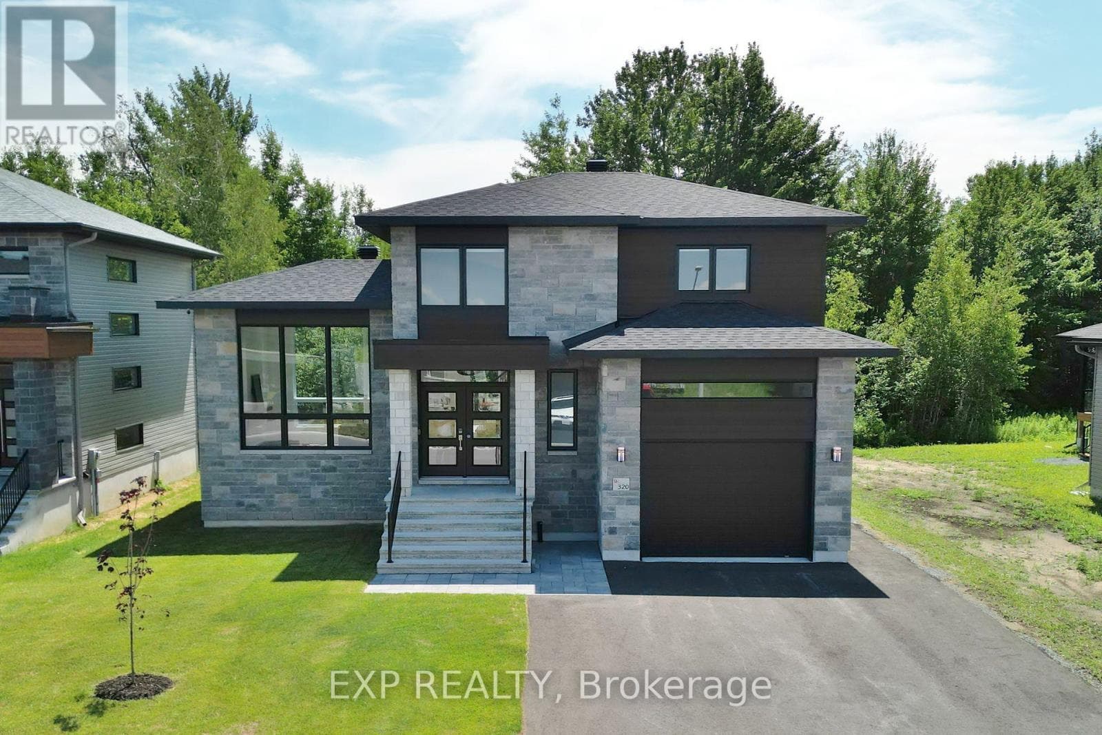 513 BARRAGE STREET in