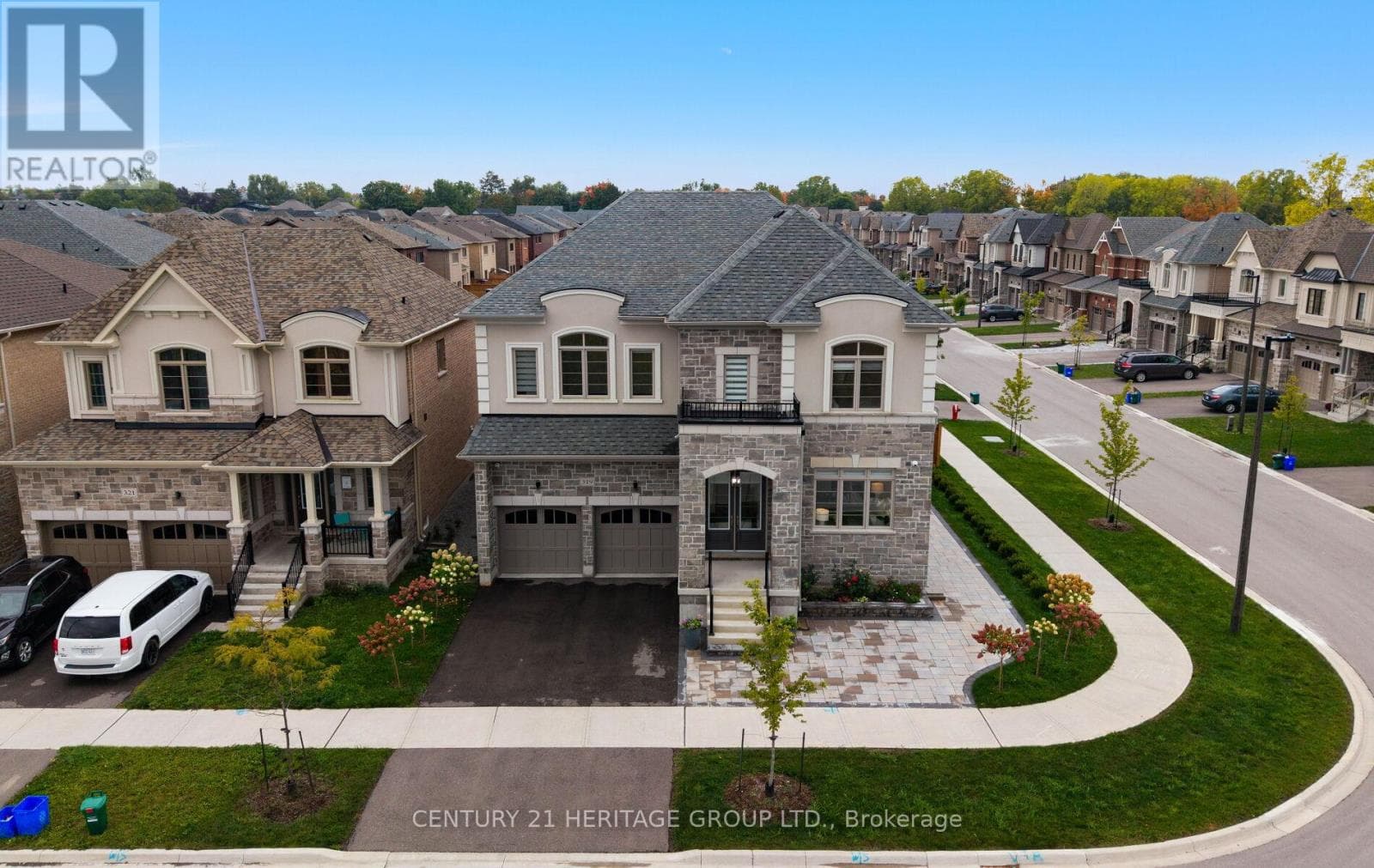 319 DANNY WHEELER BOULEVARD in Keswick East