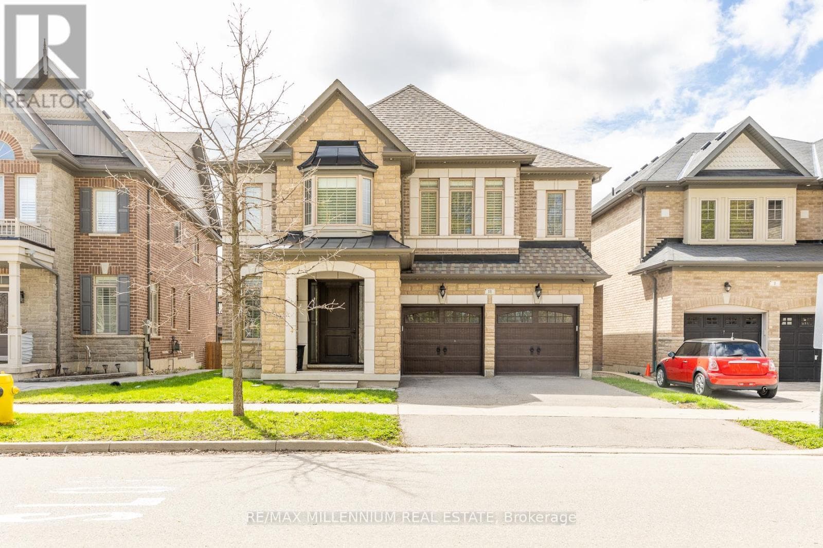 11 ALGOMA DRIVE in Kleinburg
