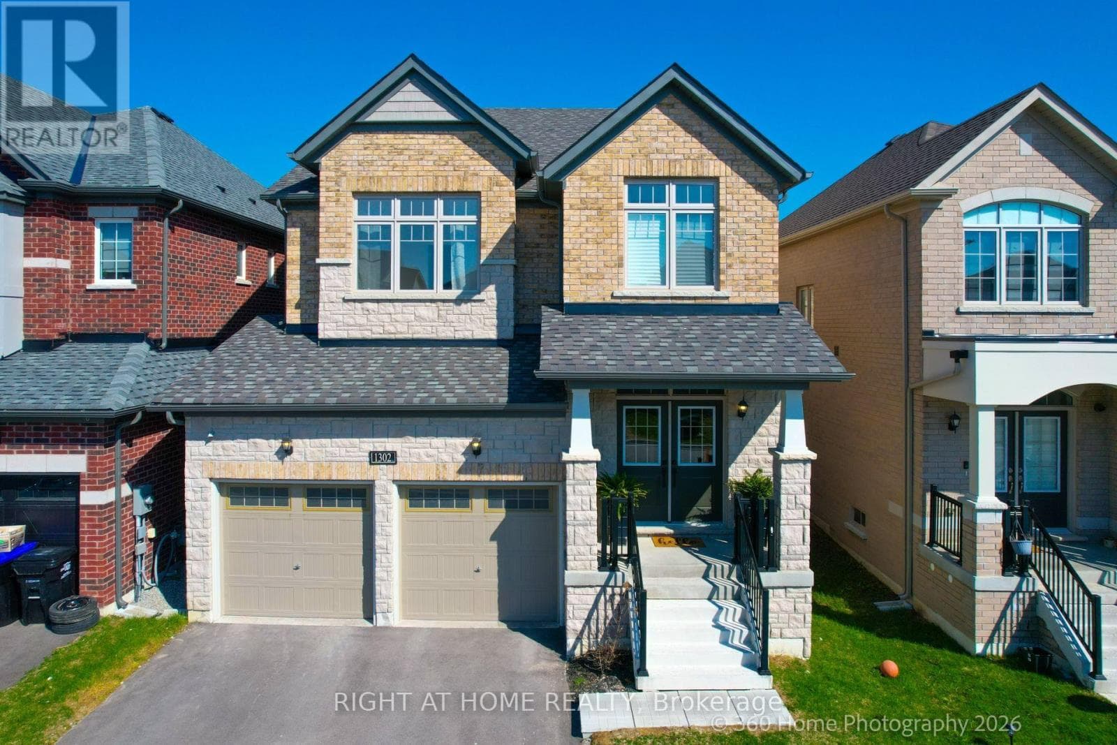 1302 BRODERICK STREET in